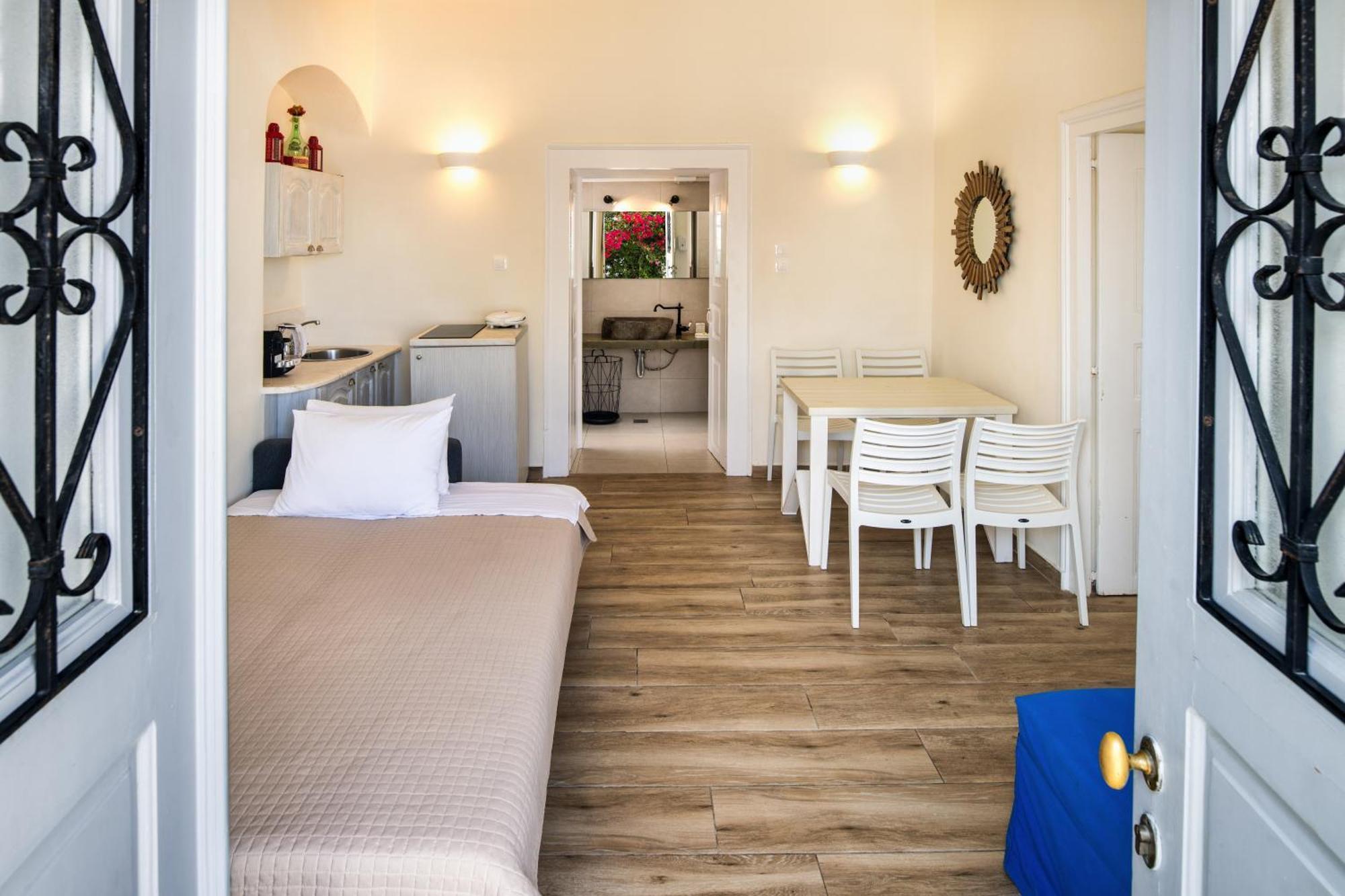 Appartamento Day One Fira Mansion Esterno foto
