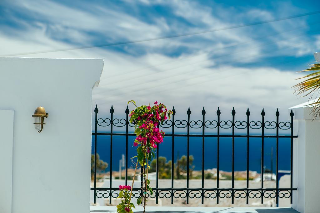Appartamento Day One Fira Mansion Esterno foto