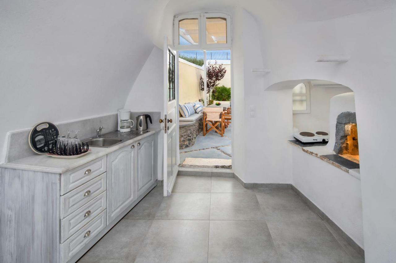 Appartamento Day One Fira Mansion Esterno foto